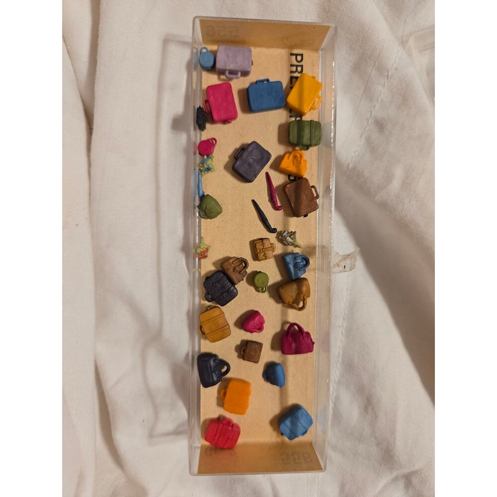 Preiser 1:90 Scale Made in Germany Gr 2 #556 Exklusiv 25+ Bags Umbrellas Pieces